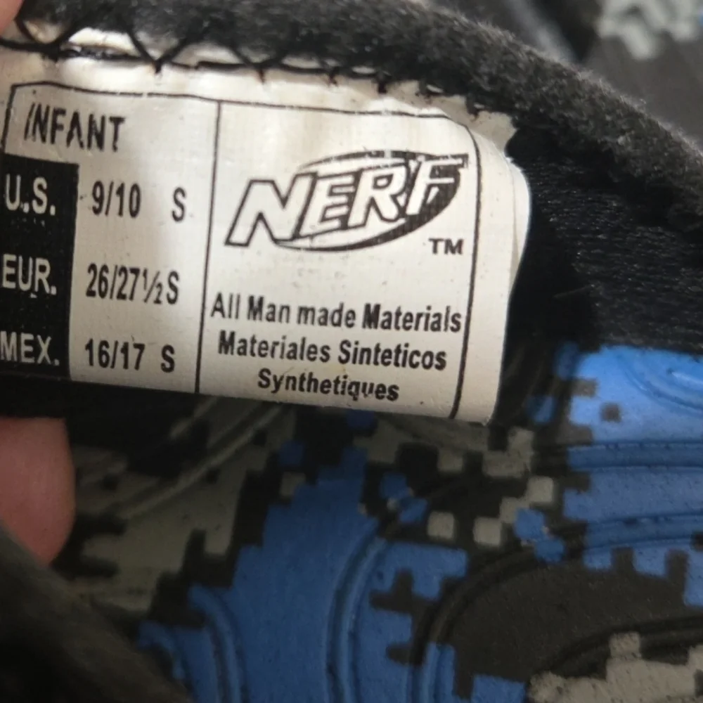 NWT LITTLE BOYS NERF SANDALS FLIP FLOPS DARK BLUE SIZE 9-10